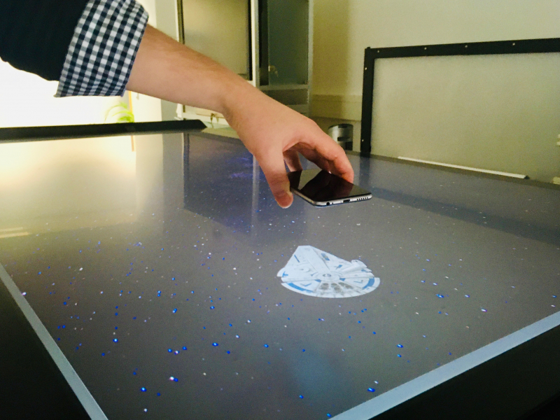 Controlling a Spaceship with a Midair Tangible.